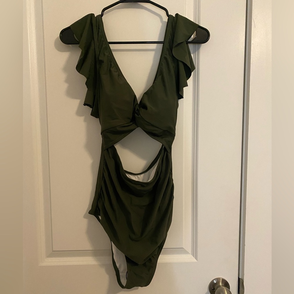 one piece swimsuit